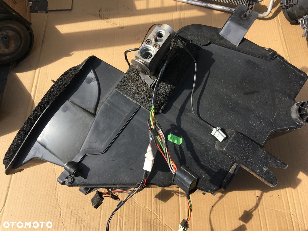 Parownik JQB000180 LAND ROVER FREELANDER - 2