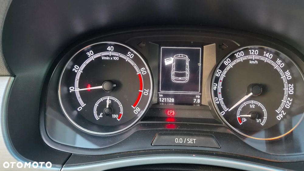 Skoda Fabia 1.0 TSI Ambition Plus - 27
