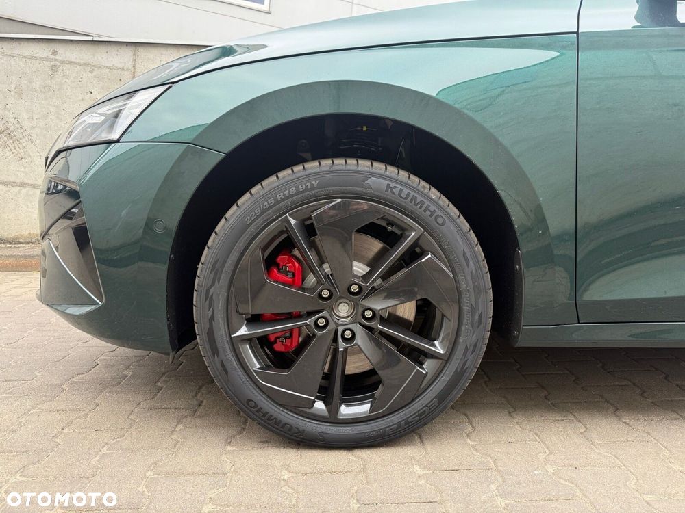 Skoda Octavia 2.0 TSI RS DSG - 36