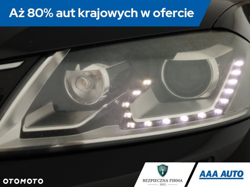 Volkswagen Passat Variant - 22