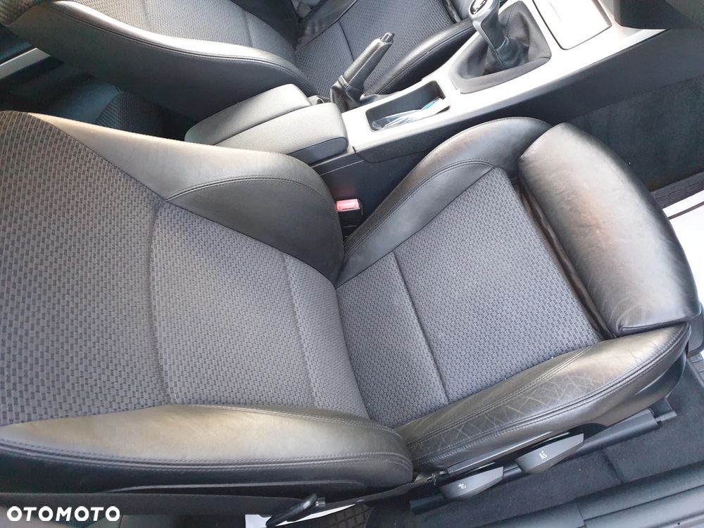 BMW Seria 3 320i Edition Lifestyle - 9