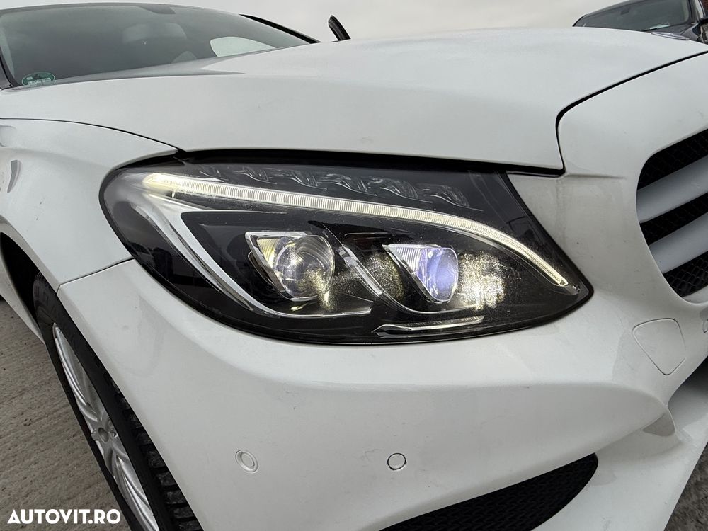 Mercedes-Benz C - 17