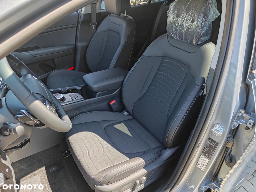 Kia Sportage 1.6 T-GDI HEV L 2WD - 23
