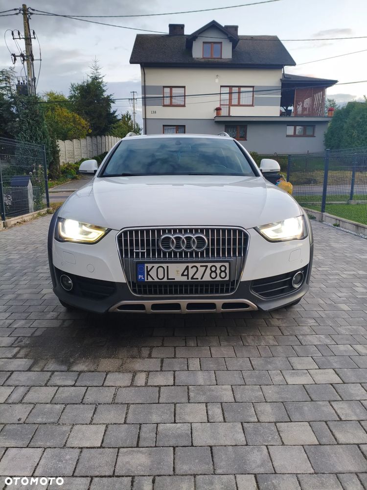 Audi A4 Allroad (clean diesel) 2.0 TDI DPF S tron - 16