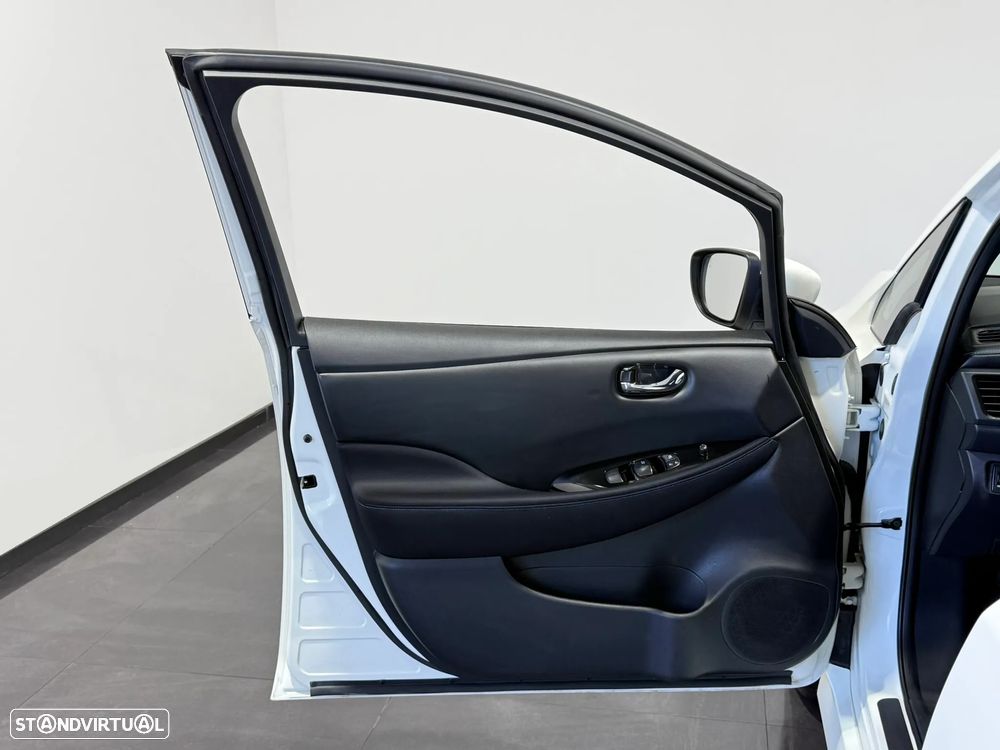 Nissan Leaf Acenta Access - 18