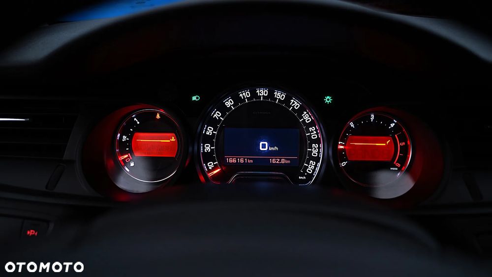 Citroën C5 ver-2-0-bluehdi-exclusive-s-s-eat6 - 28