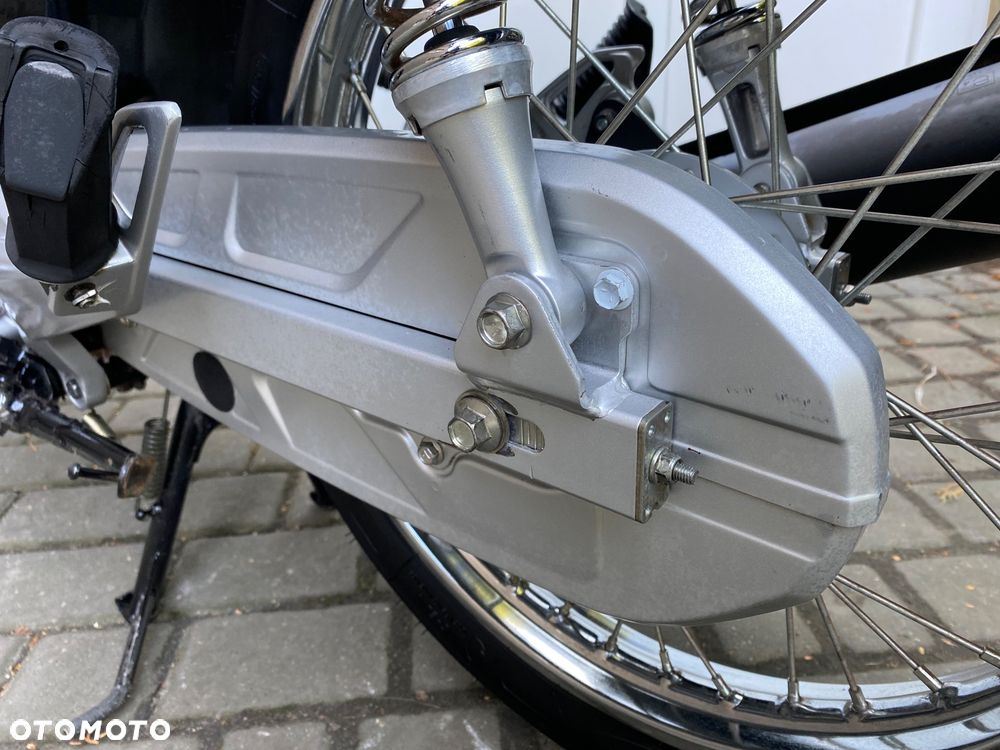 Suzuki Address - 10
