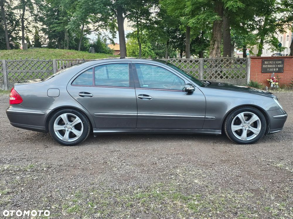 Mercedes-Benz Klasa E - 4