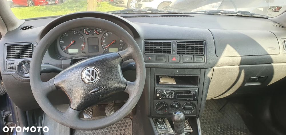 Volkswagen Golf 1.9 TDI Basis - 9