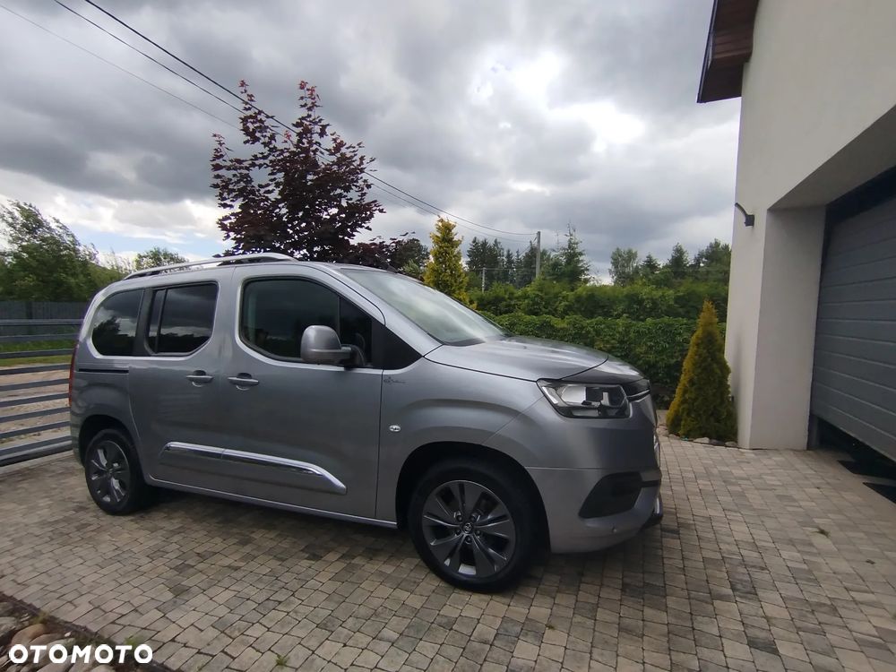 Toyota Proace City Verso 1.5 D-4D Family - 4