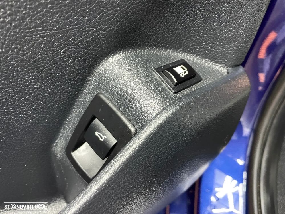 BMW 225xe Active Tourer Line Sport - 27