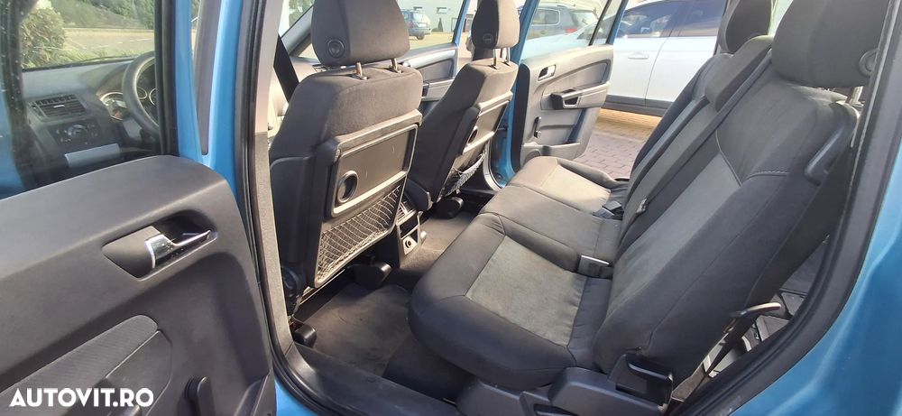 Opel Zafira 1.9 CDTI Cosmo - 18
