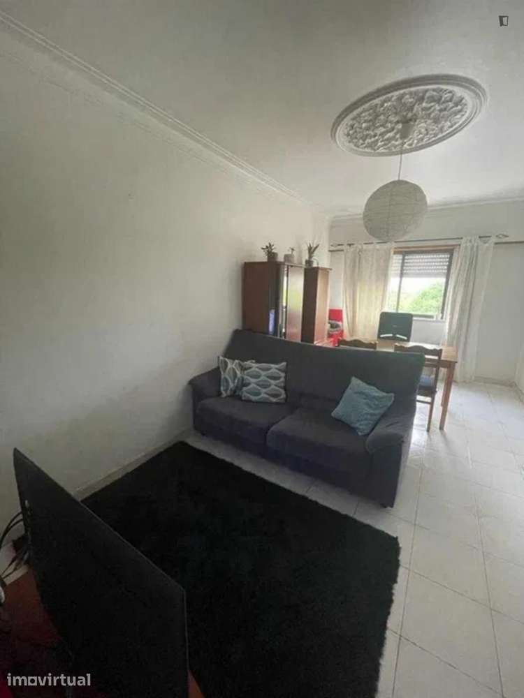 Apartamento com 1 quartos - localizado em Lisbon - Grande imagem: 2/4