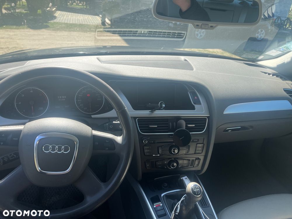 Audi A4 Limousine 2.0 TDI - 17