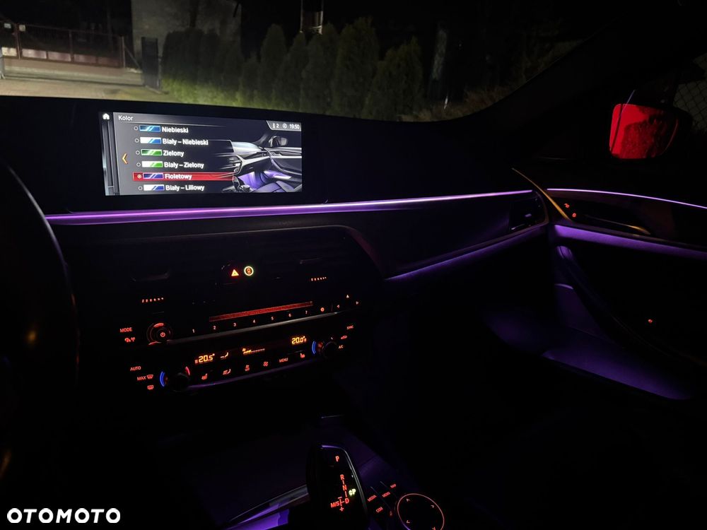 BMW Seria 5 520d M Sport - 25