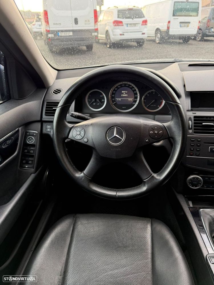 Mercedes-Benz C 200 CDi Classic BlueEfficiency - 26