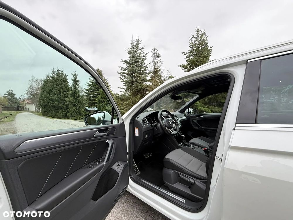 Volkswagen Tiguan - 13