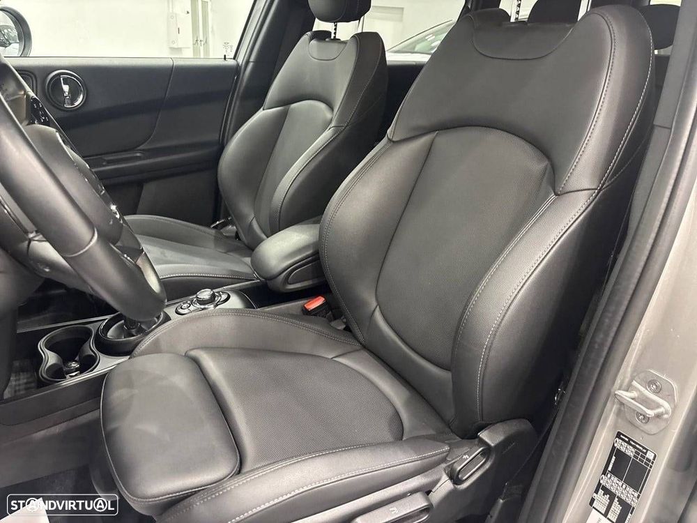 MINI Countryman Cooper D Auto - 9