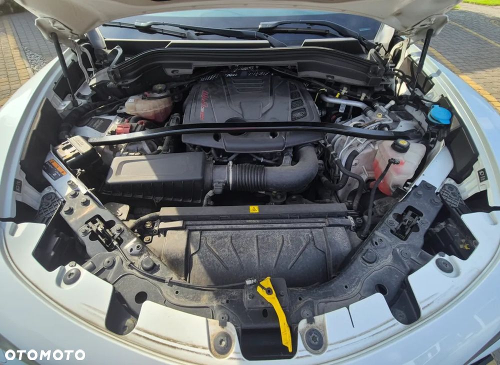 Alfa Romeo Stelvio 2.0 Turbo First Edition Q4 - 19