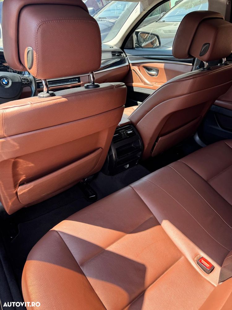 BMW Seria 5 530d xDrive - 4