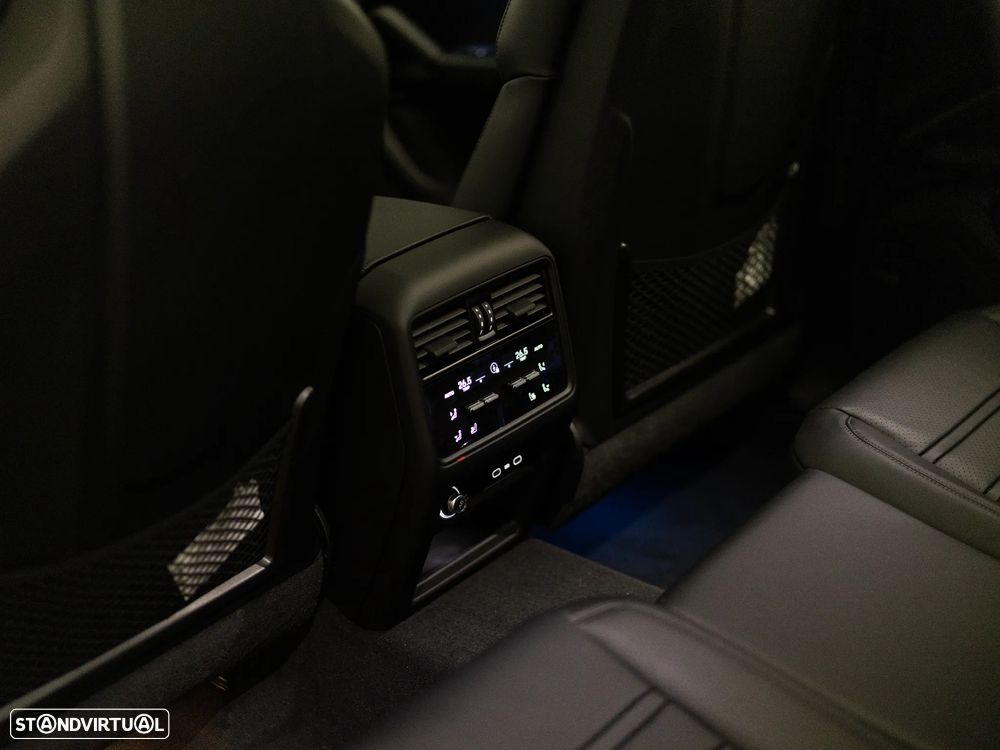 Porsche Cayenne Coupé S E-Hybrid - 31