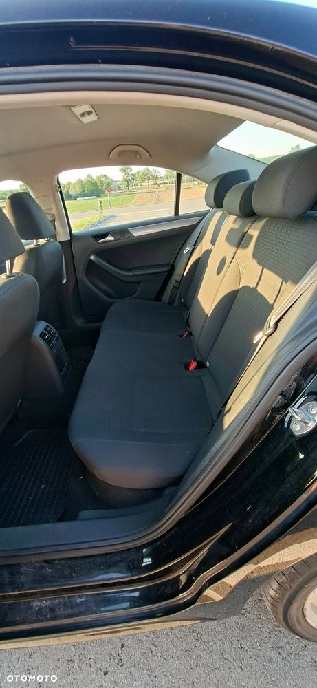 Volkswagen Jetta 2.0 TDI DPF BMT Comfortline - 15