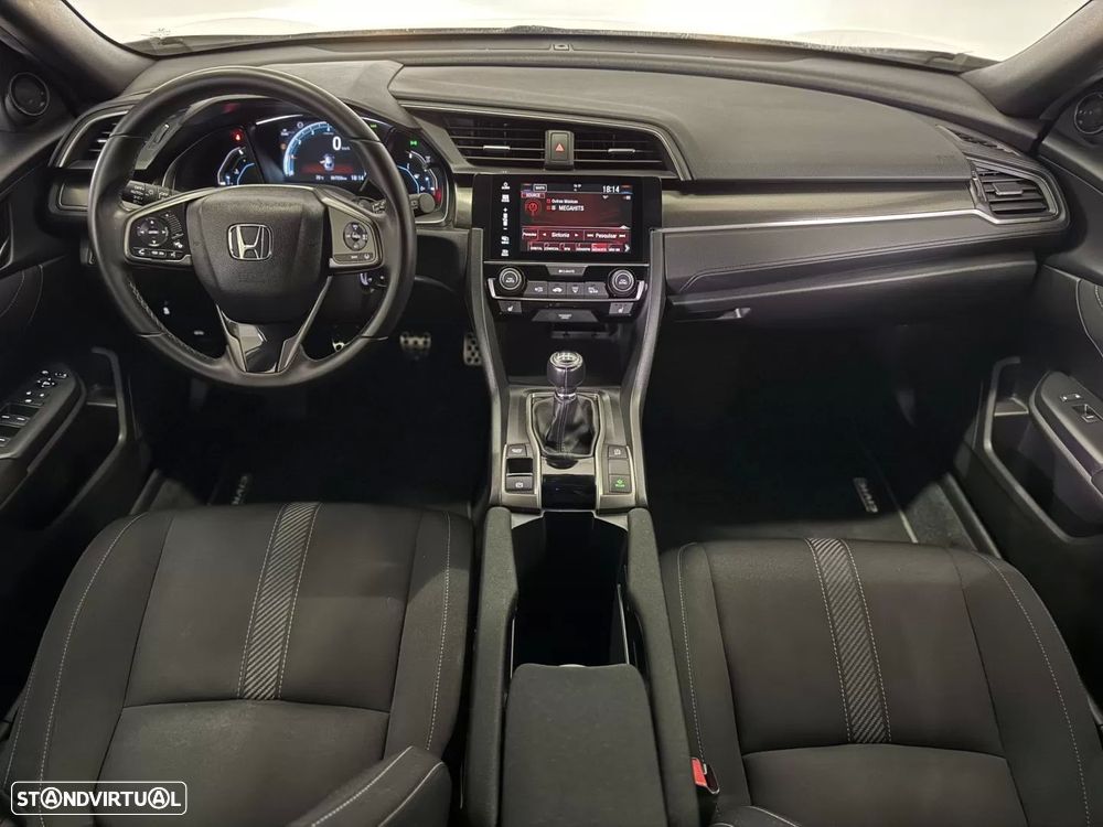 Honda Civic 1.0 i-VTEC Executive Premium - 5