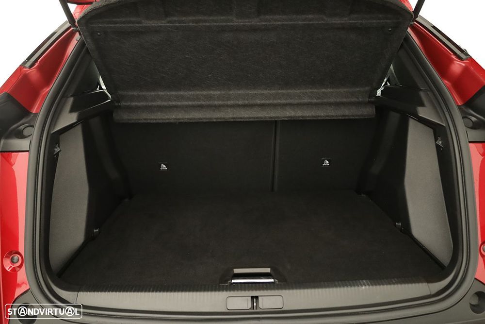 Peugeot 2008 1.2 PureTech Allure - 23
