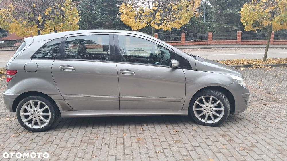 Mercedes-Benz Klasa B ver-200-special-edition - 4