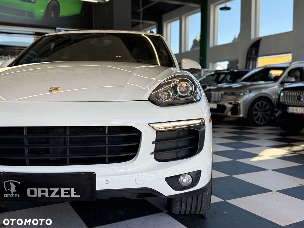 Porsche Cayenne - 33