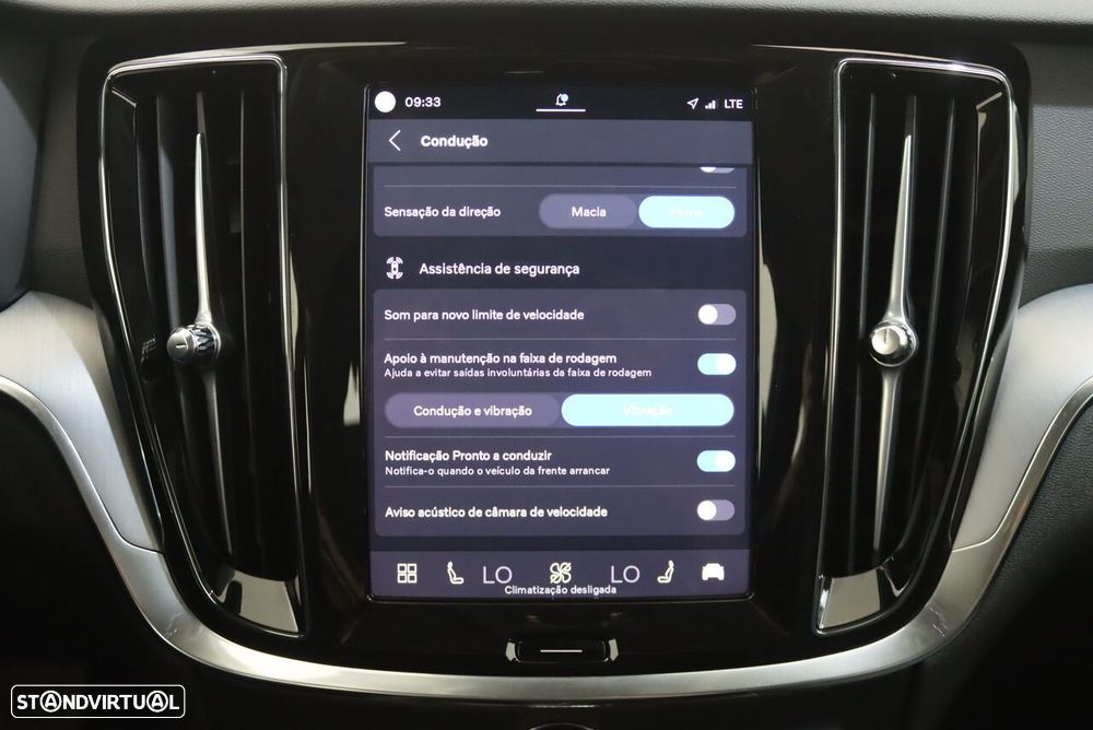 Volvo V60 2.0 T6 AWD TE Core - 28