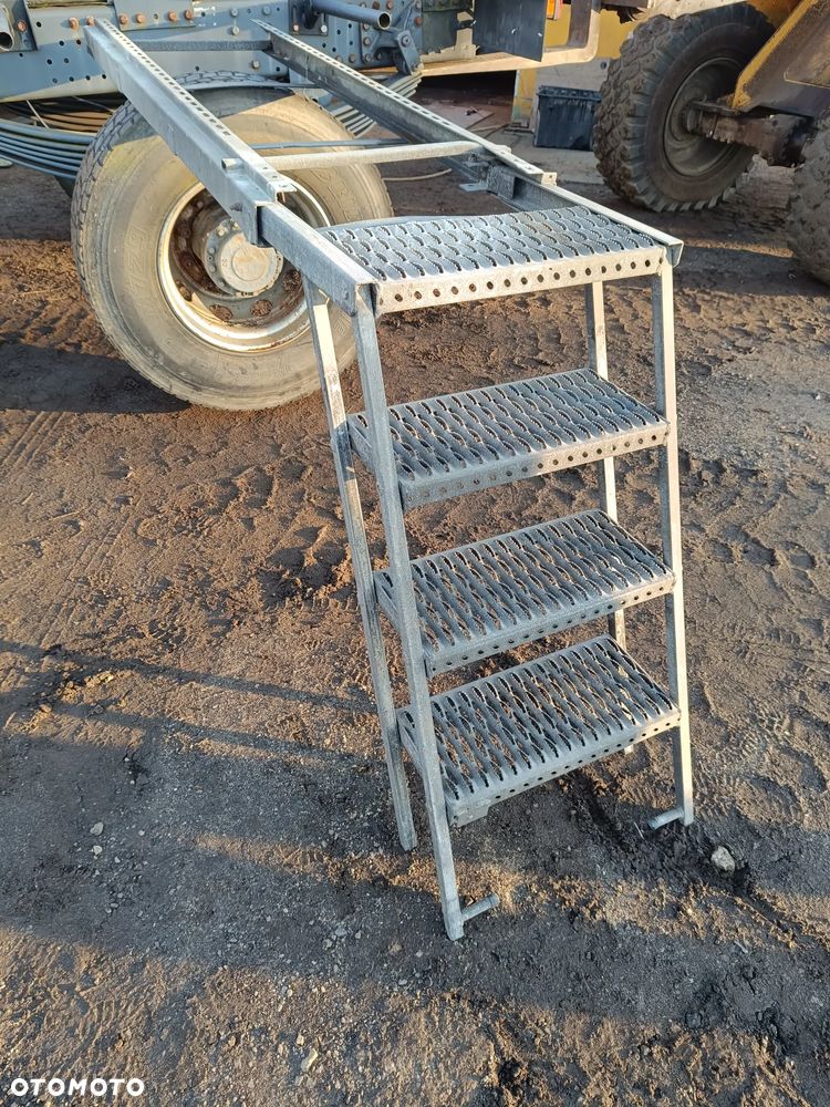 Schmitz schodki stopnie wejściowe