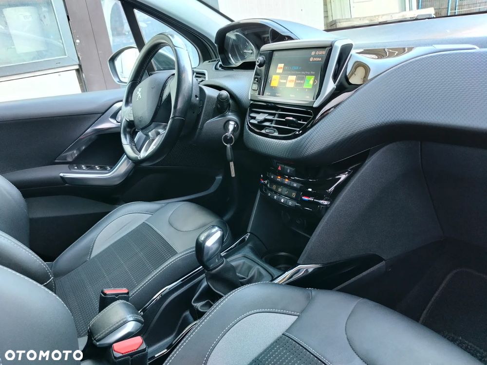 Peugeot 2008 PureTech 110 Stop&Start Allure - 10