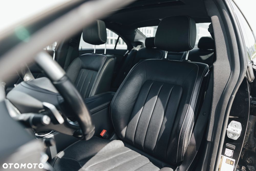 Mercedes-Benz CLS 500 4-Matic 7G-TRONIC - 9