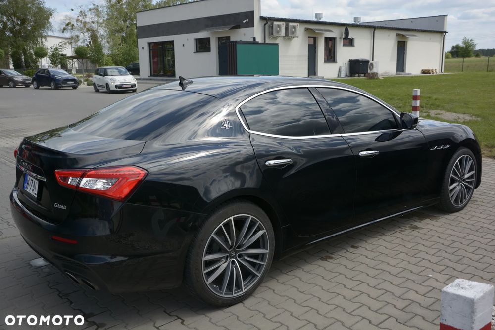 Maserati Ghibli - 10