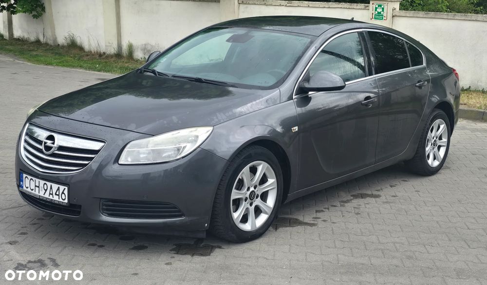 Opel Insignia 1.6 - 2
