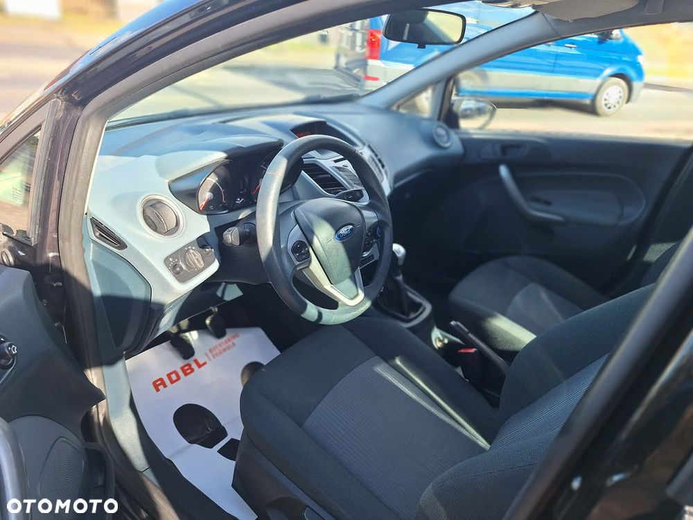 Ford Fiesta 1.25 Trend - 16