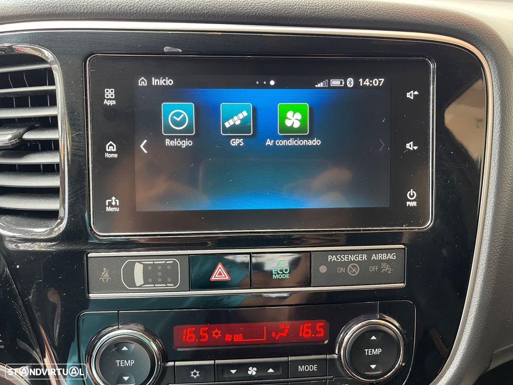 Mitsubishi Outlander - 29