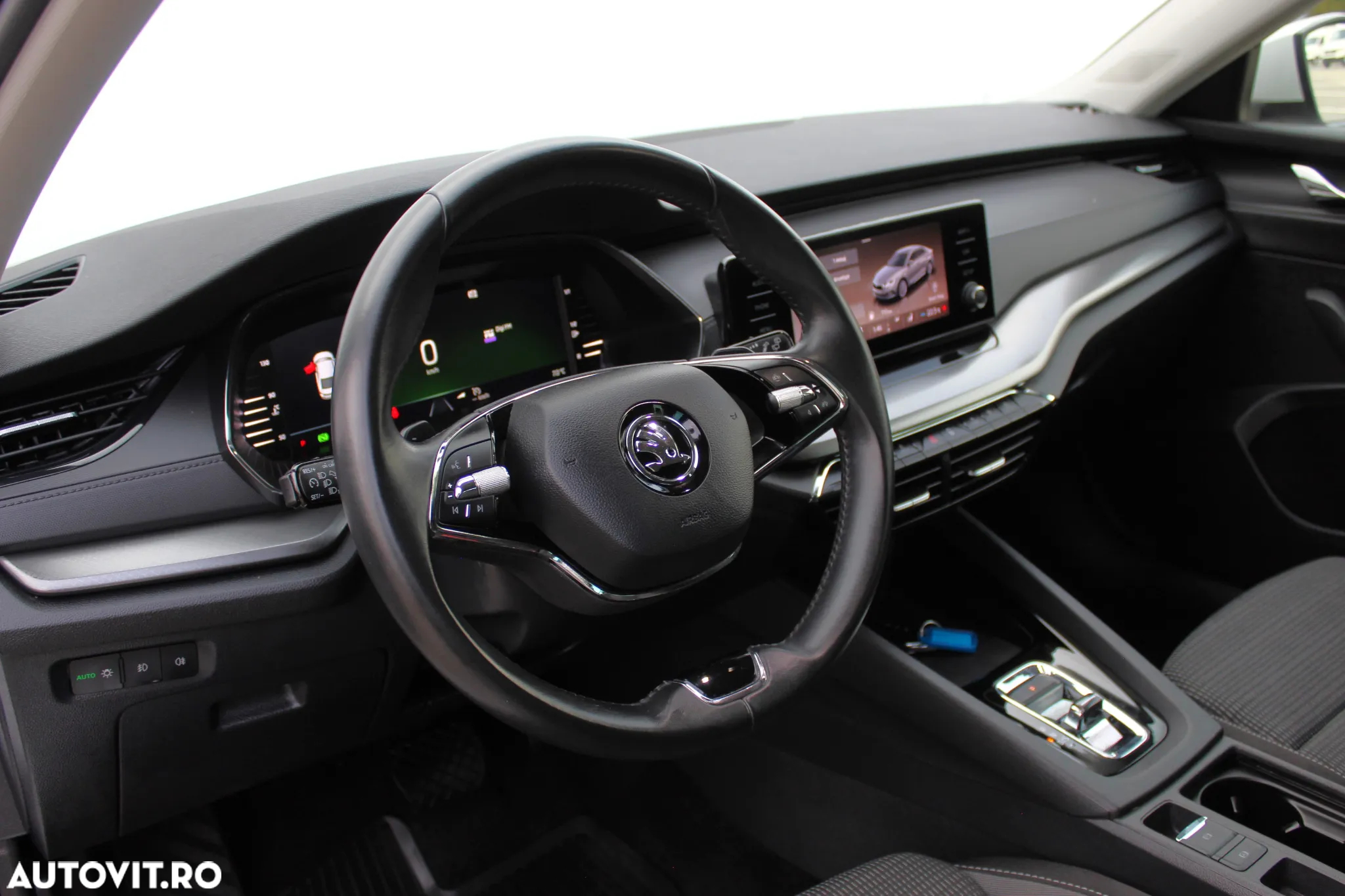 Skoda Octavia 1.5 TSI DSG MHEV Ambition - 10