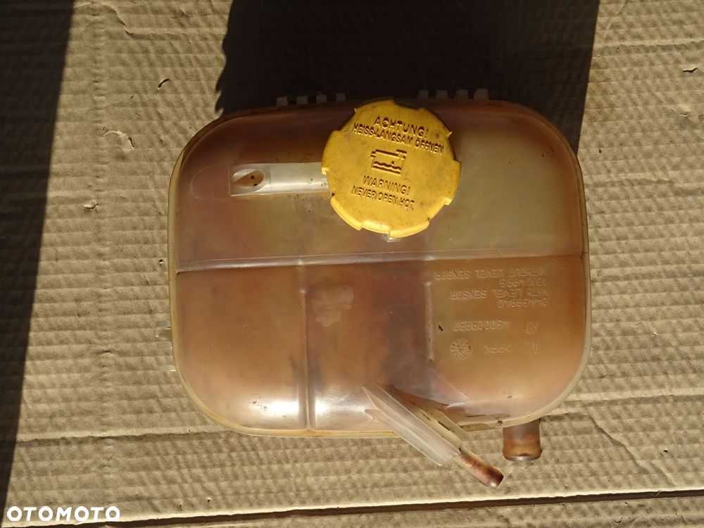 ZBIORNICZKI ZBIORNIK PŁYNU SPRYSKIWACZY ZBIORNICZEK WYRÓWNAWCZY OPEL ASTRA H - 3