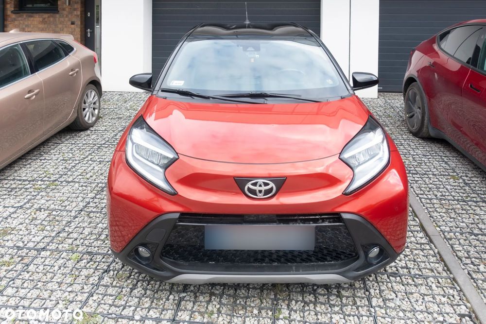 Toyota Aygo X 1.0 VVT-i Executive CVT - 8