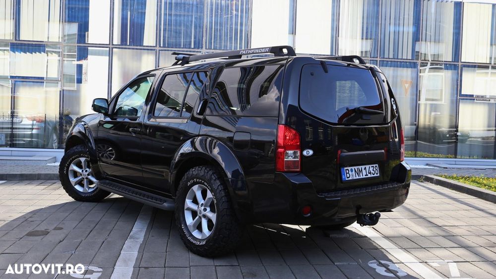 Nissan Pathfinder 2.5 dCi Premium - 16