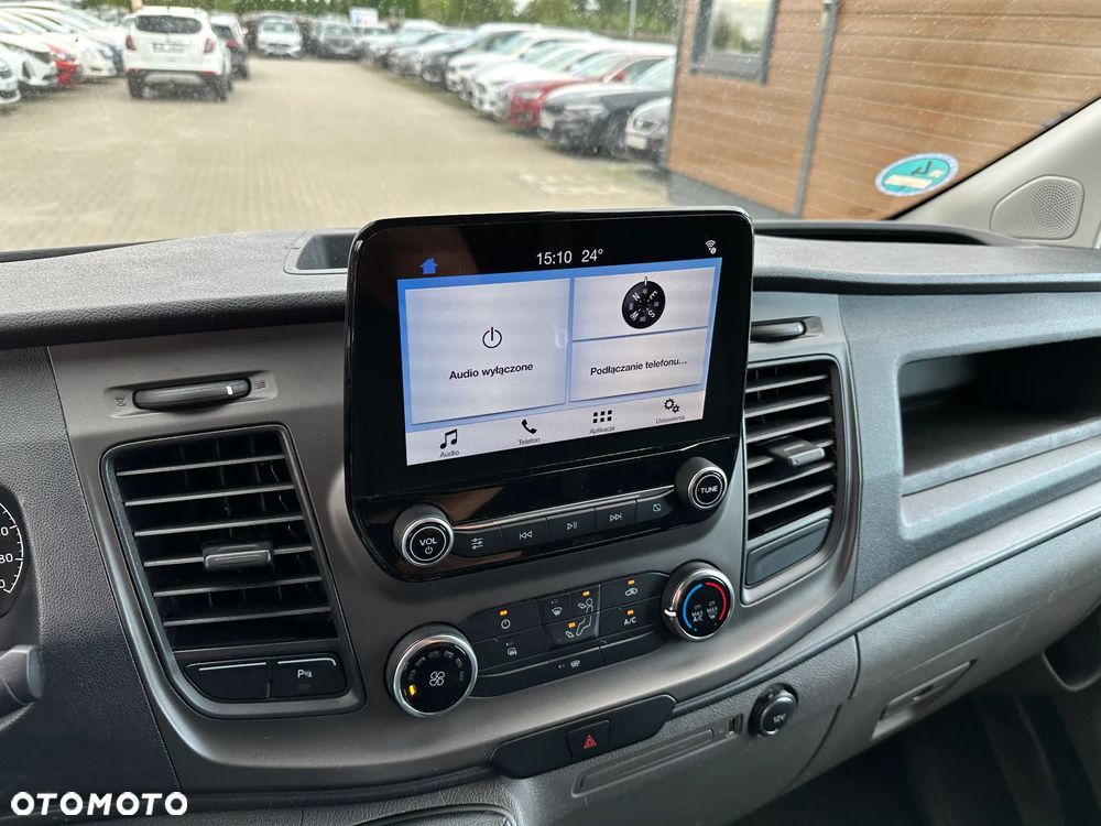 Ford Transit Custom - 13