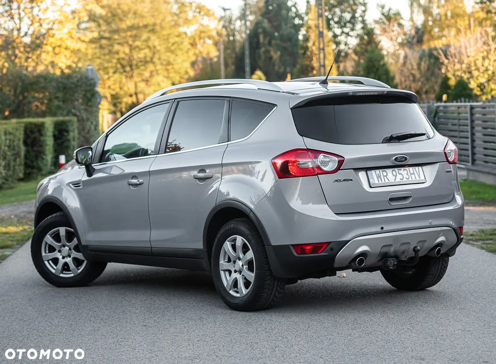 Ford Kuga - 9