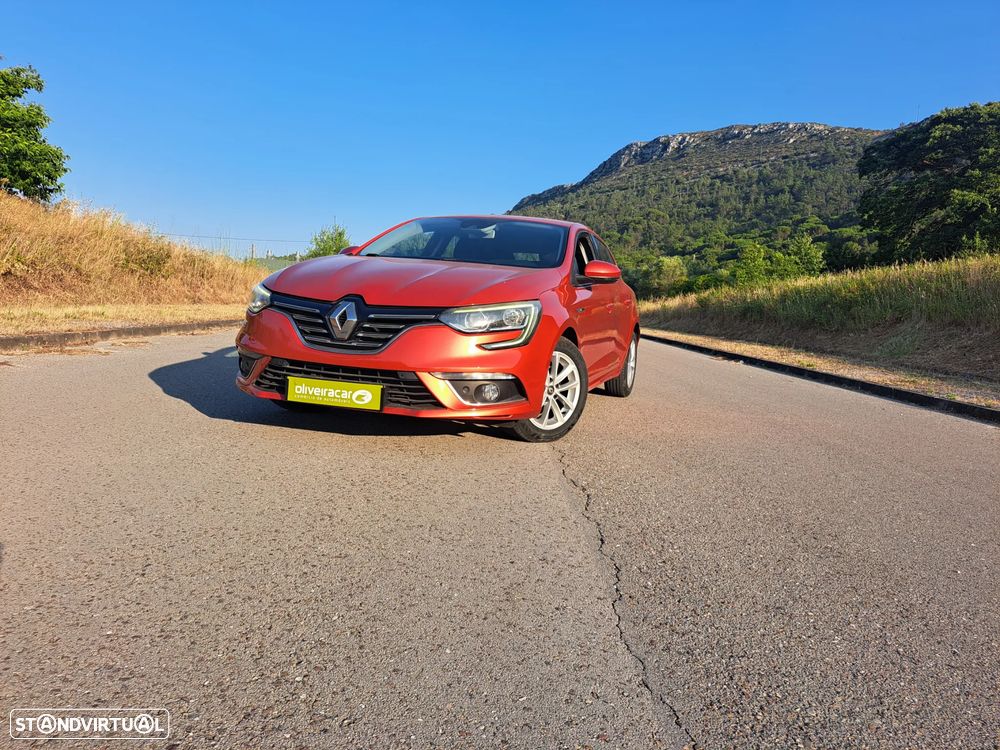 Renault Mégane 1.2 TCE Limited - 11