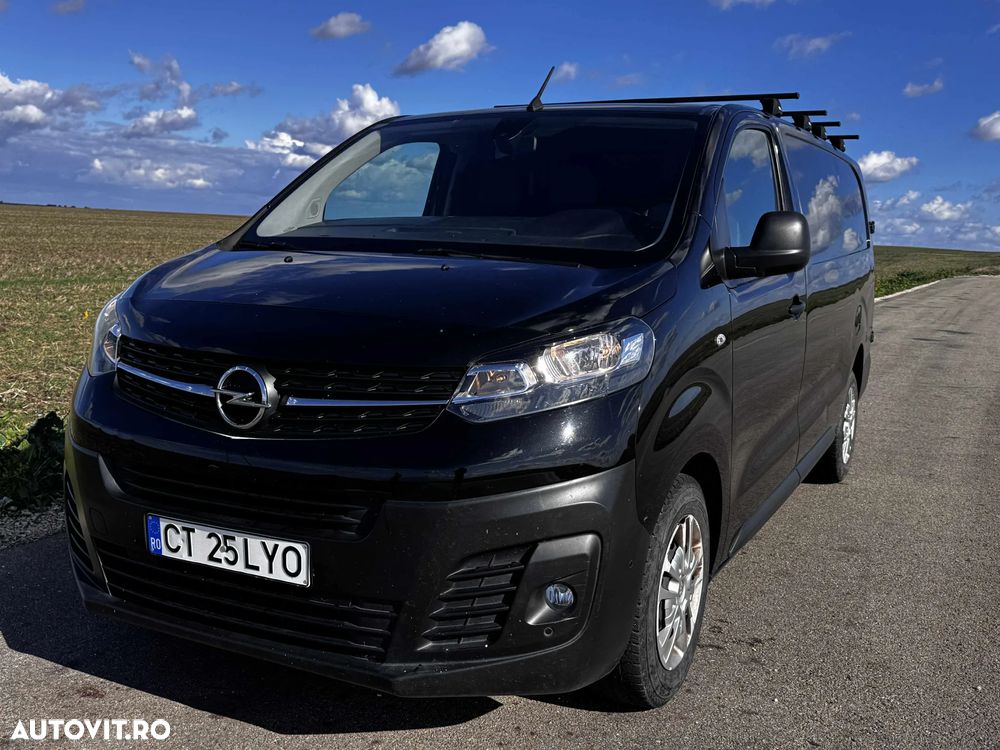Opel Vivaro - 1