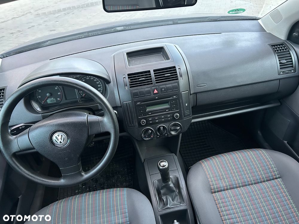 Volkswagen Polo - 7
