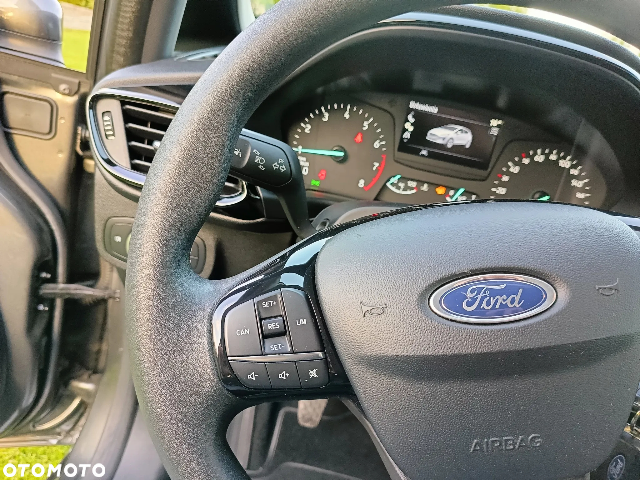 Ford Fiesta 1.1 Titanium - 28