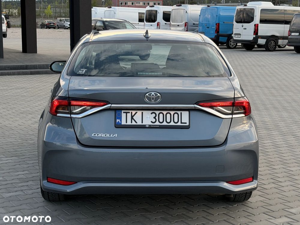 Toyota Corolla 1.5 Comfort - 11