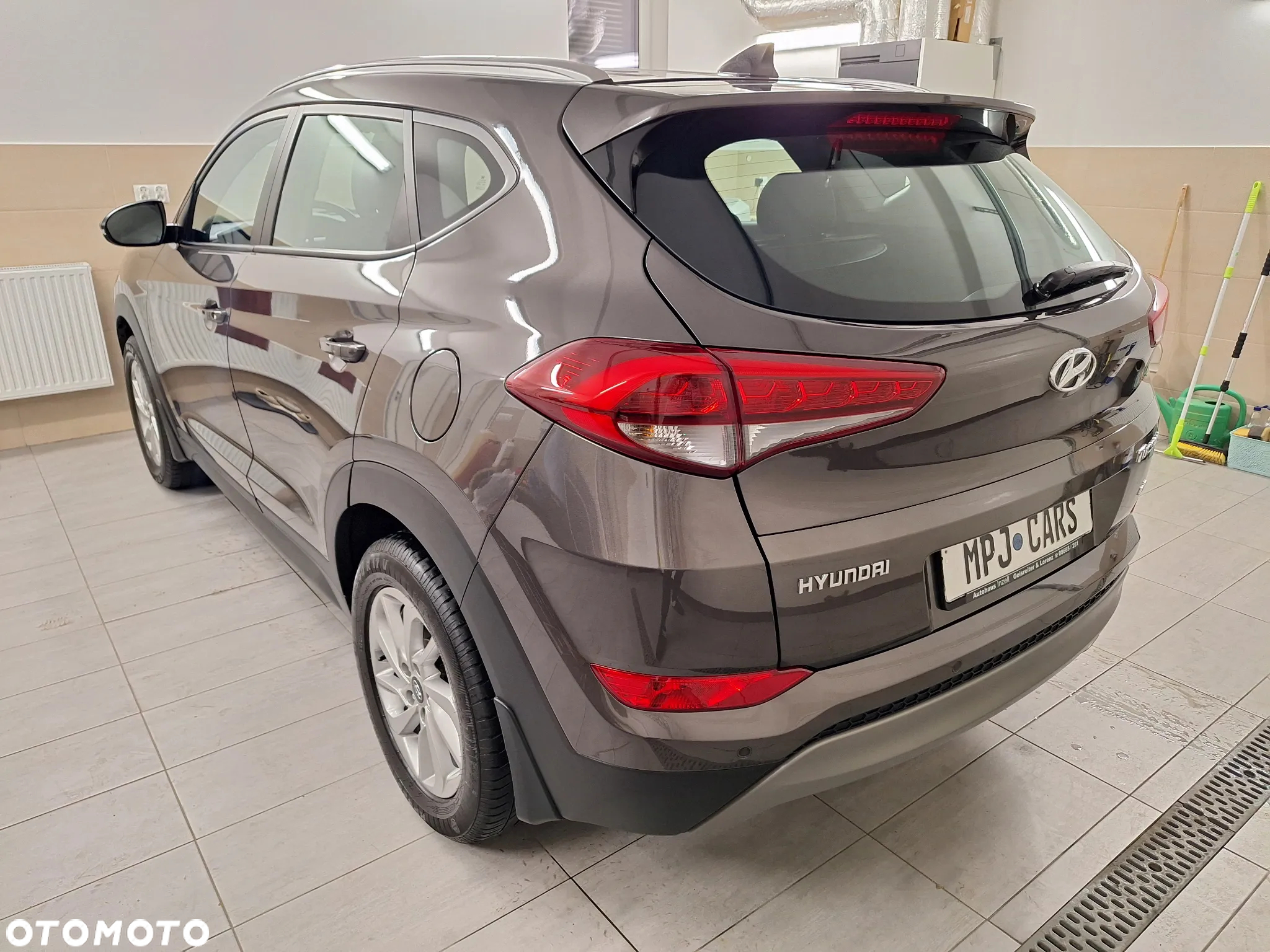 Hyundai Tucson 1.6 T-GDI Comfort 4WD - 8